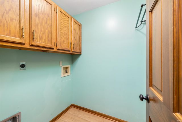 1401 Davidson Court, Auburn, IN 46706