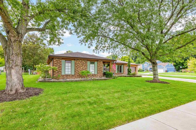1401 Davidson Court, Auburn, IN 46706