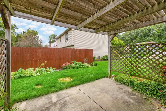 1401 Davidson Court, Auburn, IN 46706