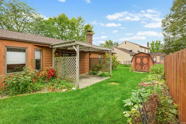 1401 Davidson Court, Auburn, IN 46706