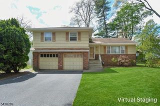 5 Dorothy St, Fair Lawn Boro, NJ 07410