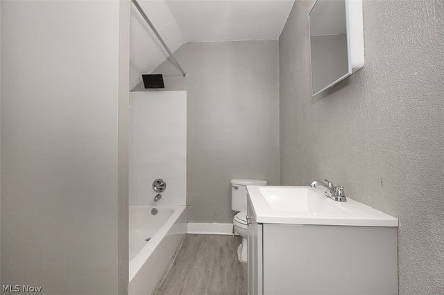 2177 W 81st Street, Cleveland, OH 44102