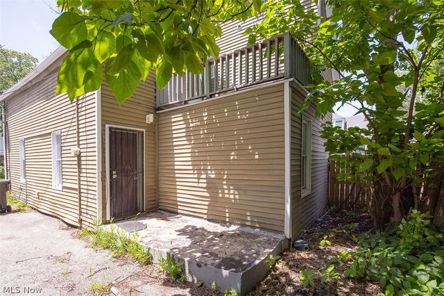 2177 W 81st Street, Cleveland, OH 44102