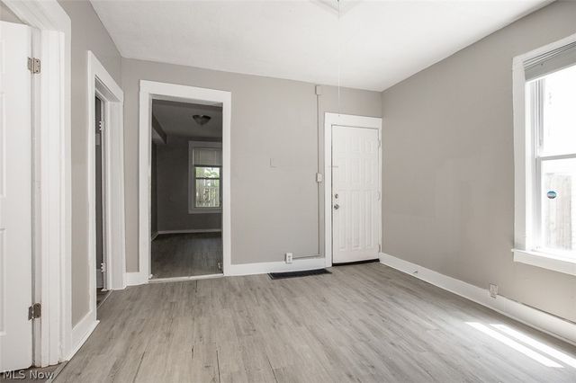 2177 W 81st Street, Cleveland, OH 44102