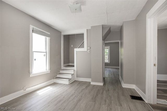 2177 W 81st Street, Cleveland, OH 44102