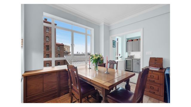 25 Central Park W Apt 12S, New York City, NY 10023