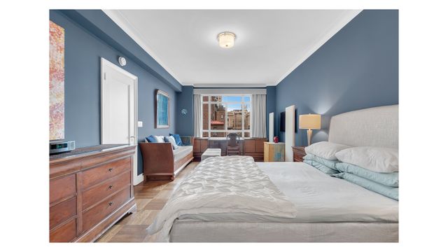 25 Central Park W Apt 12S, New York City, NY 10023
