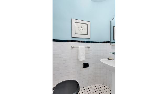 25 Central Park W Apt 12S, New York City, NY 10023