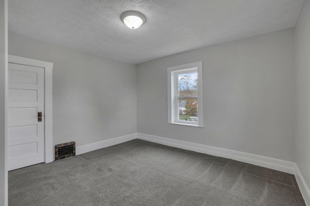 900 E Gambier Street, Mount Vernon, OH 43050