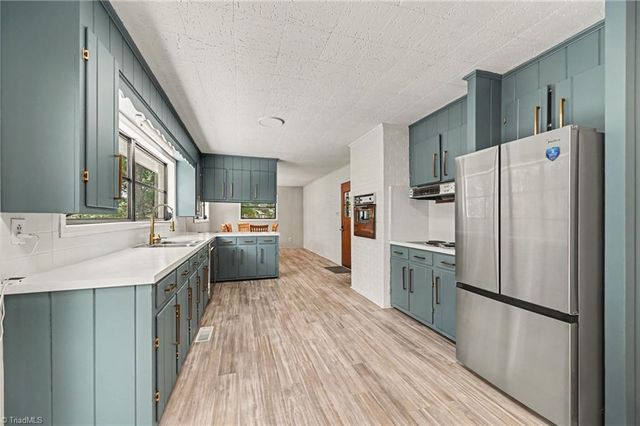 1514 Teague Lane, Kernersville, NC 27284