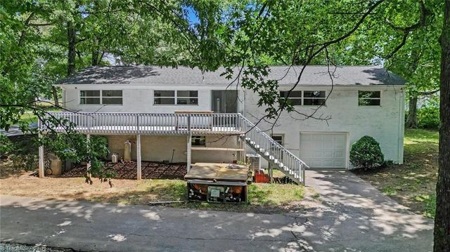 1514 Teague Lane, Kernersville, NC 27284