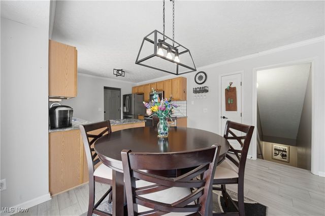 1906 Northgate Circle, Akron, OH 44320