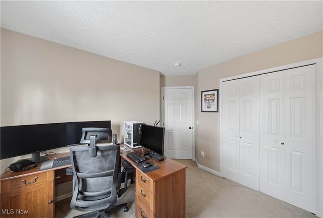 1906 Northgate Circle, Akron, OH 44320