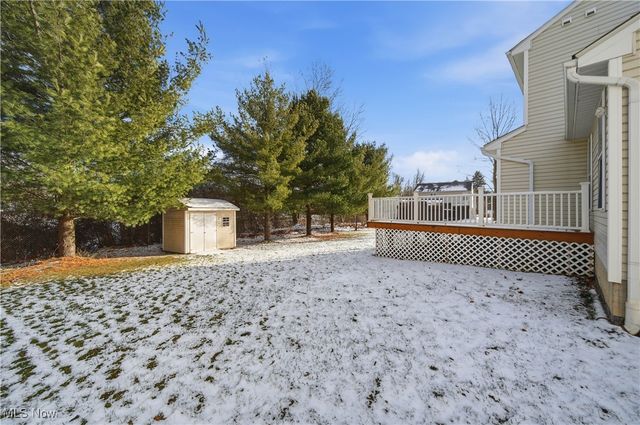 1906 Northgate Circle, Akron, OH 44320