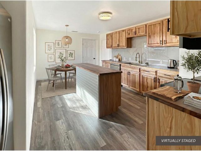 1212 9th Street, Shallowater, TX 79363