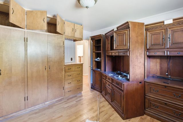 4560 Jameson Street, Saginaw, MI 48638