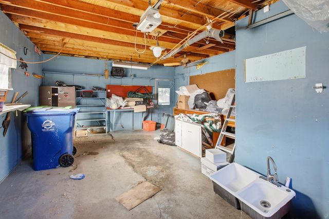 4560 Jameson Street, Saginaw, MI 48638