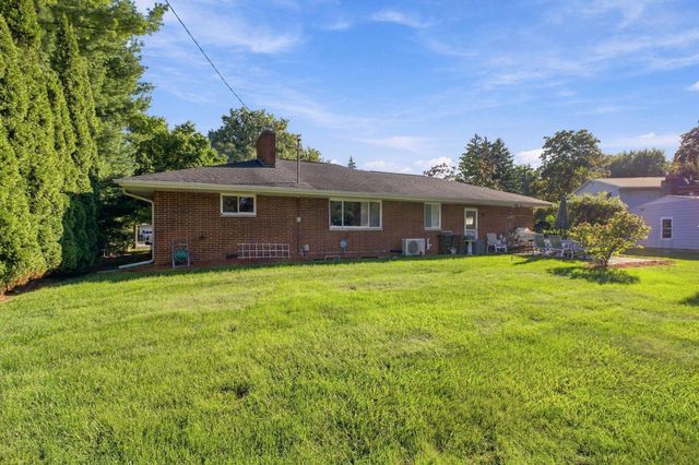 4560 Jameson Street, Saginaw, MI 48638