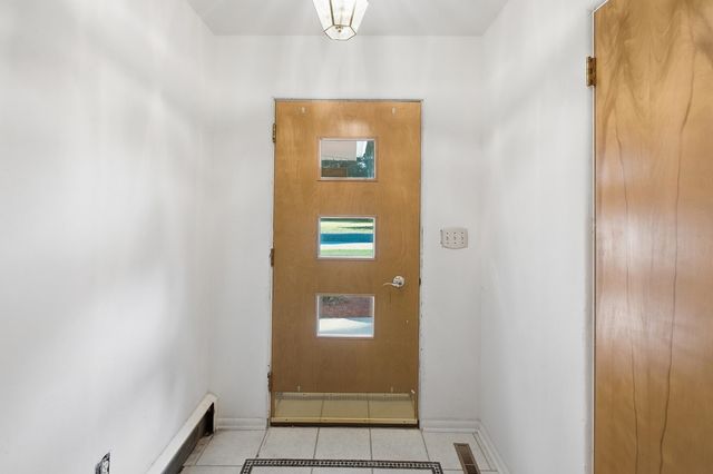 4560 Jameson Street, Saginaw, MI 48638