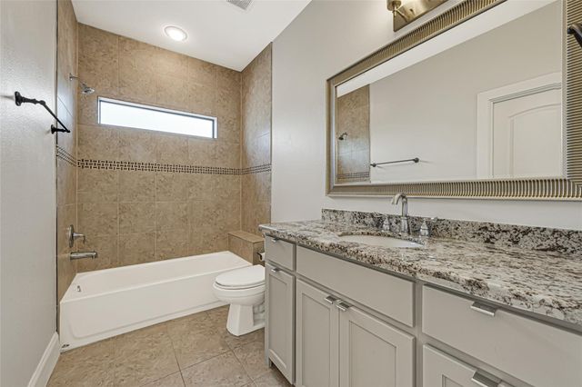 2110 Winbern Street, Houston, TX 77004