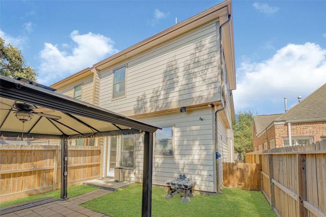 2110 Winbern Street, Houston, TX 77004