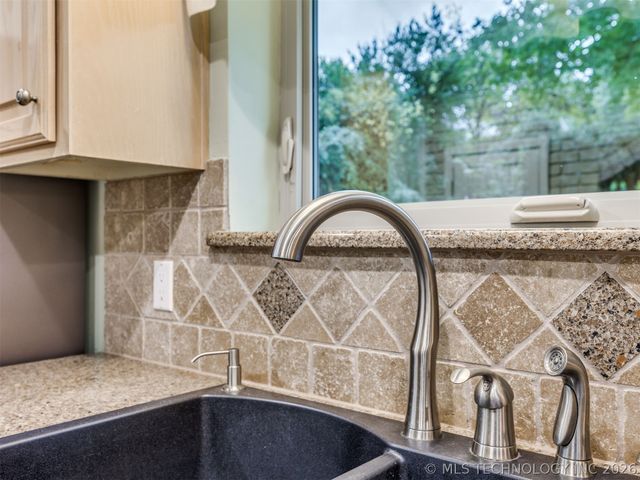 2620 E 73rd Street, Tulsa, OK 74136