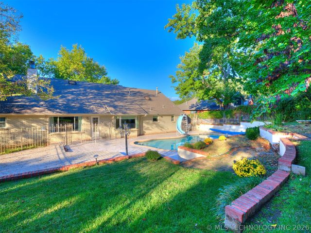 2620 E 73rd Street, Tulsa, OK 74136