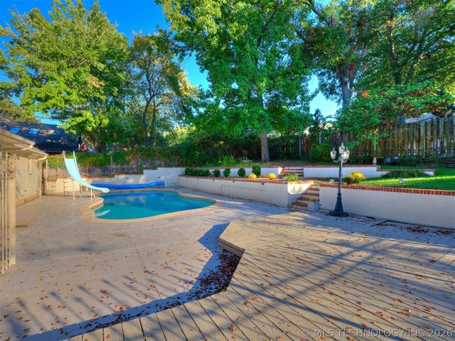 2620 E 73rd Street, Tulsa, OK 74136