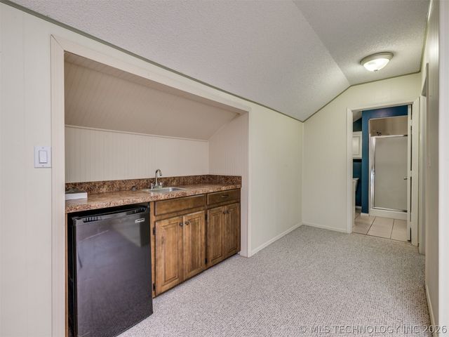 2620 E 73rd Street, Tulsa, OK 74136