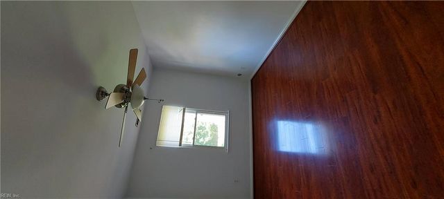 5617 Gates Landing RD, Virginia Beach, VA 23464
