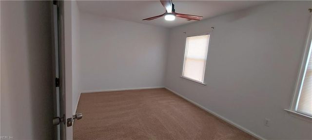 5617 Gates Landing RD, Virginia Beach, VA 23464