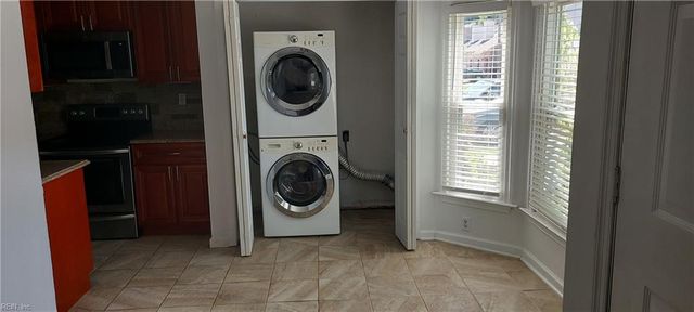 5617 Gates Landing RD, Virginia Beach, VA 23464