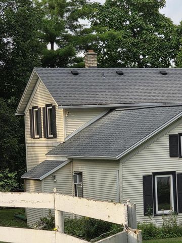 7973 Sandy Ridge ROAD, Kewaskum, WI 53040