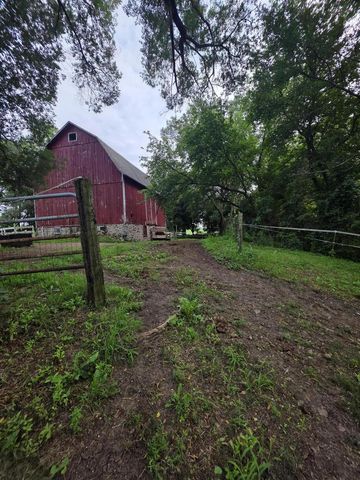 7973 Sandy Ridge ROAD, Kewaskum, WI 53040