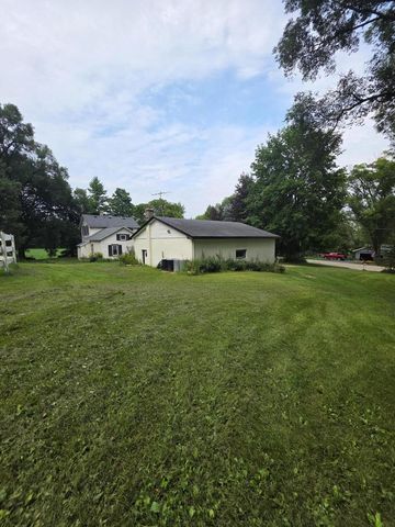 7973 Sandy Ridge ROAD, Kewaskum, WI 53040