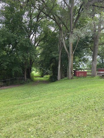 7973 Sandy Ridge ROAD, Kewaskum, WI 53040