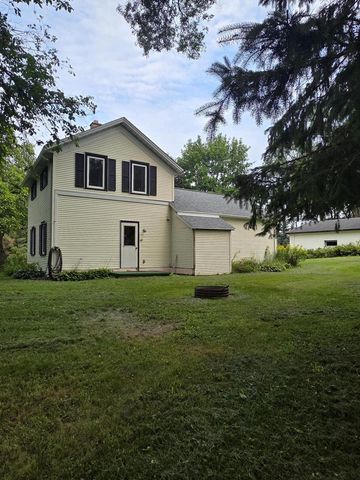 7973 Sandy Ridge ROAD, Kewaskum, WI 53040
