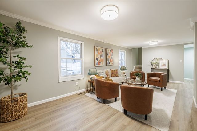 105 Madison Street, East Rochester, NY 14445