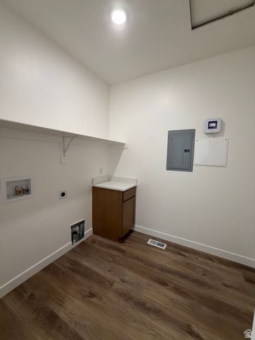 2215 S 2080 W, West Haven, UT 84401