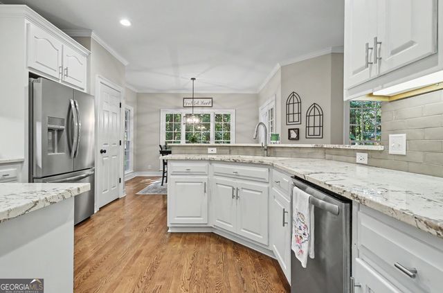 255 Inverness Shores Drive, Fayetteville, GA 30215