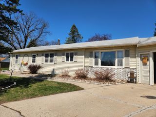 127 Ballard Avenue, Jackson, MN 56143