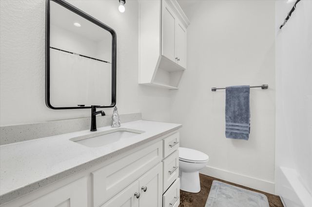 110 Indian Trails Road, Riesel, TX 76682