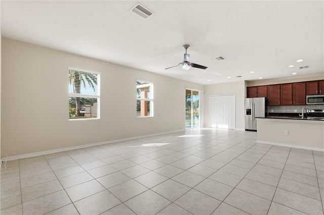 20203 AUTUMN FERN AVENUE, Tampa, FL 33647