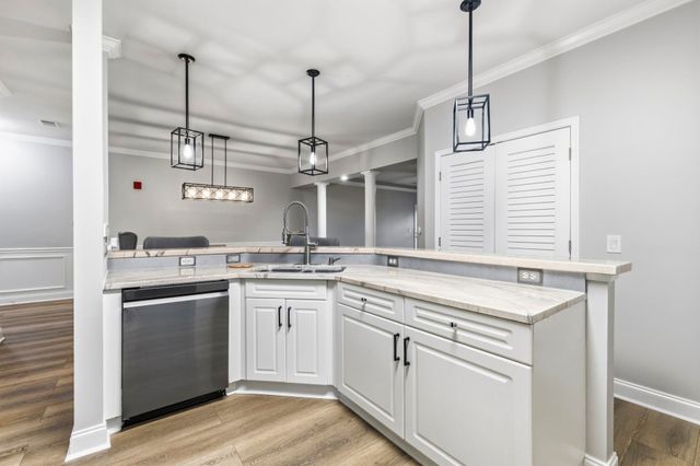 84 Addison Cottage Way Unit 110, Murrells Inlet, SC 29576