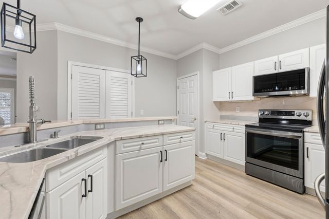 84 Addison Cottage Way Unit 110, Murrells Inlet, SC 29576