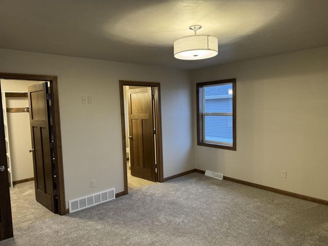 3716 EDWINA DRIVE, De Pere, WI 54115