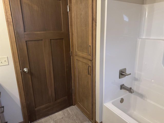 3716 EDWINA DRIVE, De Pere, WI 54115