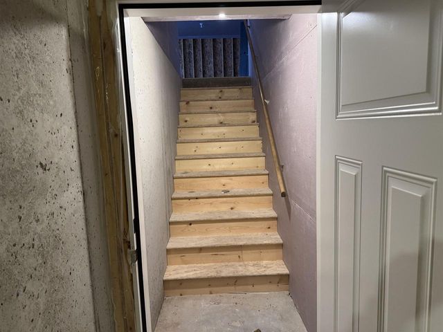 3716 EDWINA DRIVE, De Pere, WI 54115