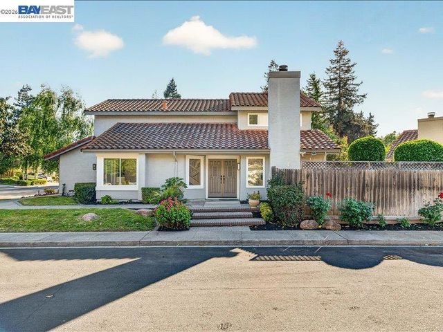 11776 Shadow Dr, Dublin, CA 94568