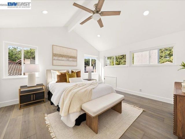 11776 Shadow Dr, Dublin, CA 94568